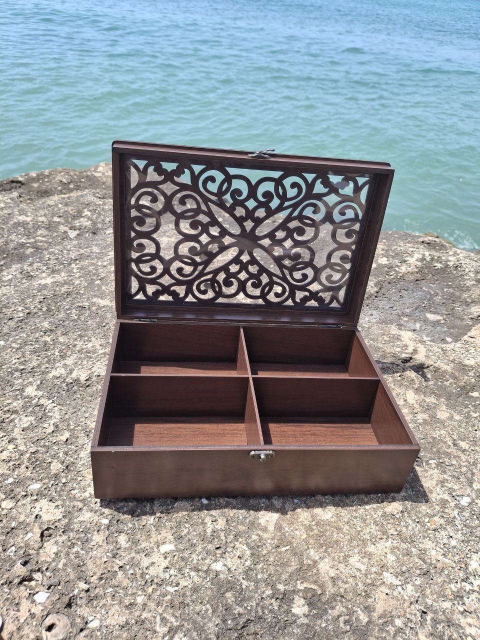 باکس چوبی آجیل وخشکبارمدل لاله۴خونه گردویی