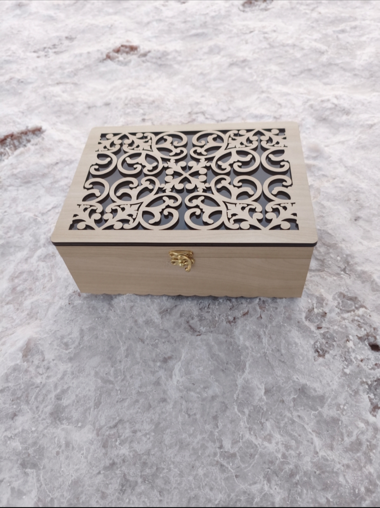 باکس چوبی آجیل و خشکبار مدل شاپرک 4 خونه(افرا)