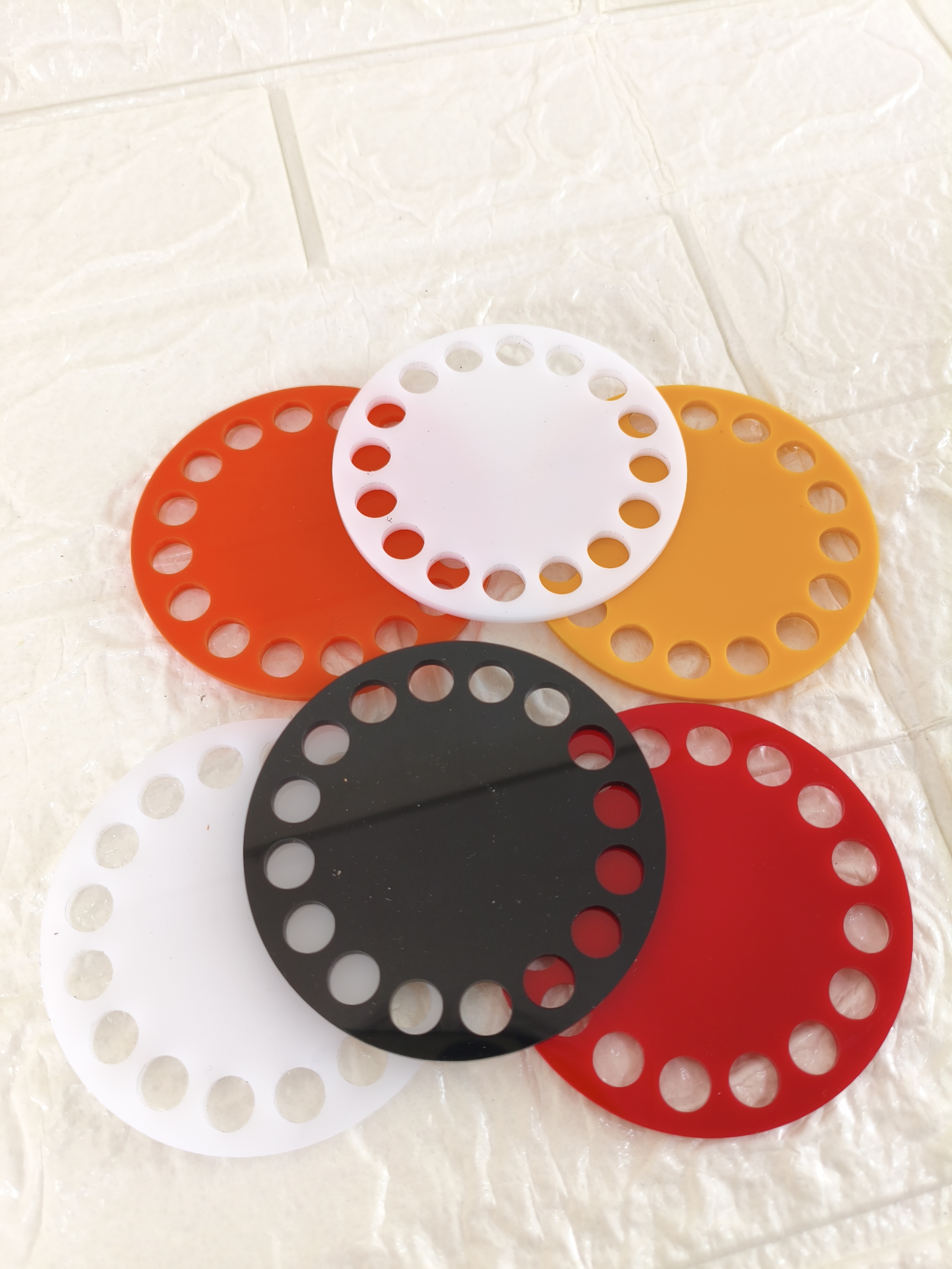 تصویر تریکو سایز ۸ (پلکسی) 