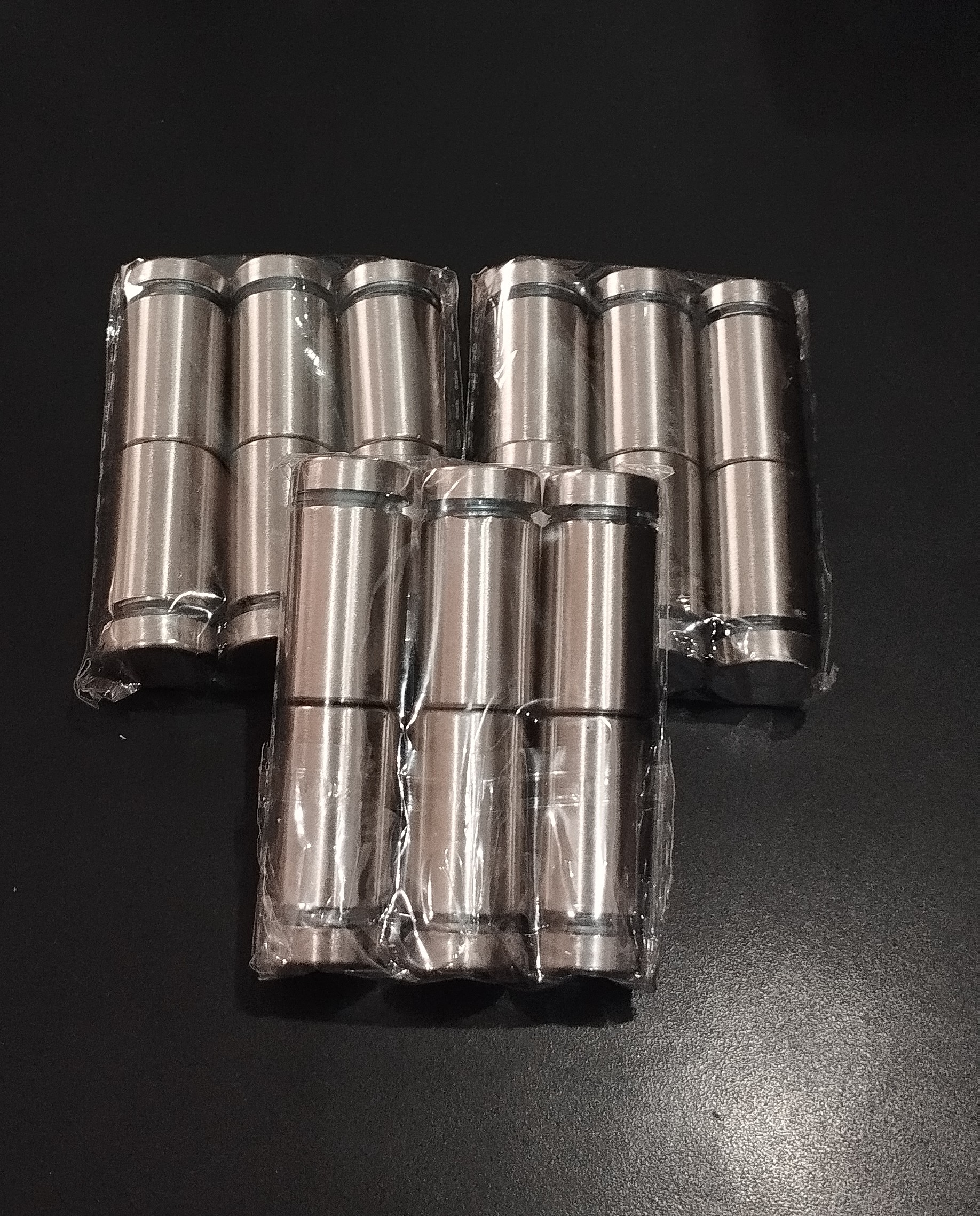 اسپیسر تابلو (پایه فیکسچر) بسته 6 عددی سایز 30*16 میلی متر